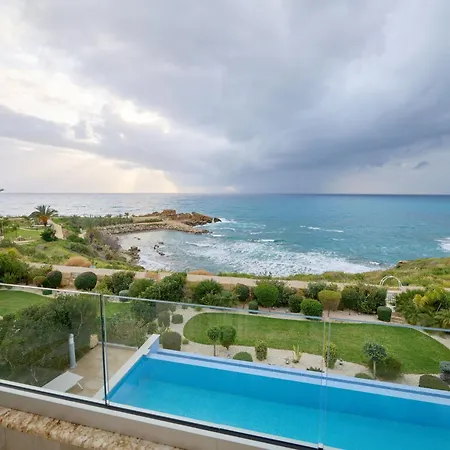 Olymp Luxus-villa By Interhome بيت للعطل كيسونيجرا